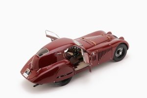 M-107 - CMC 1/18 アルファロメオ 8C 2900B スペチアーレ