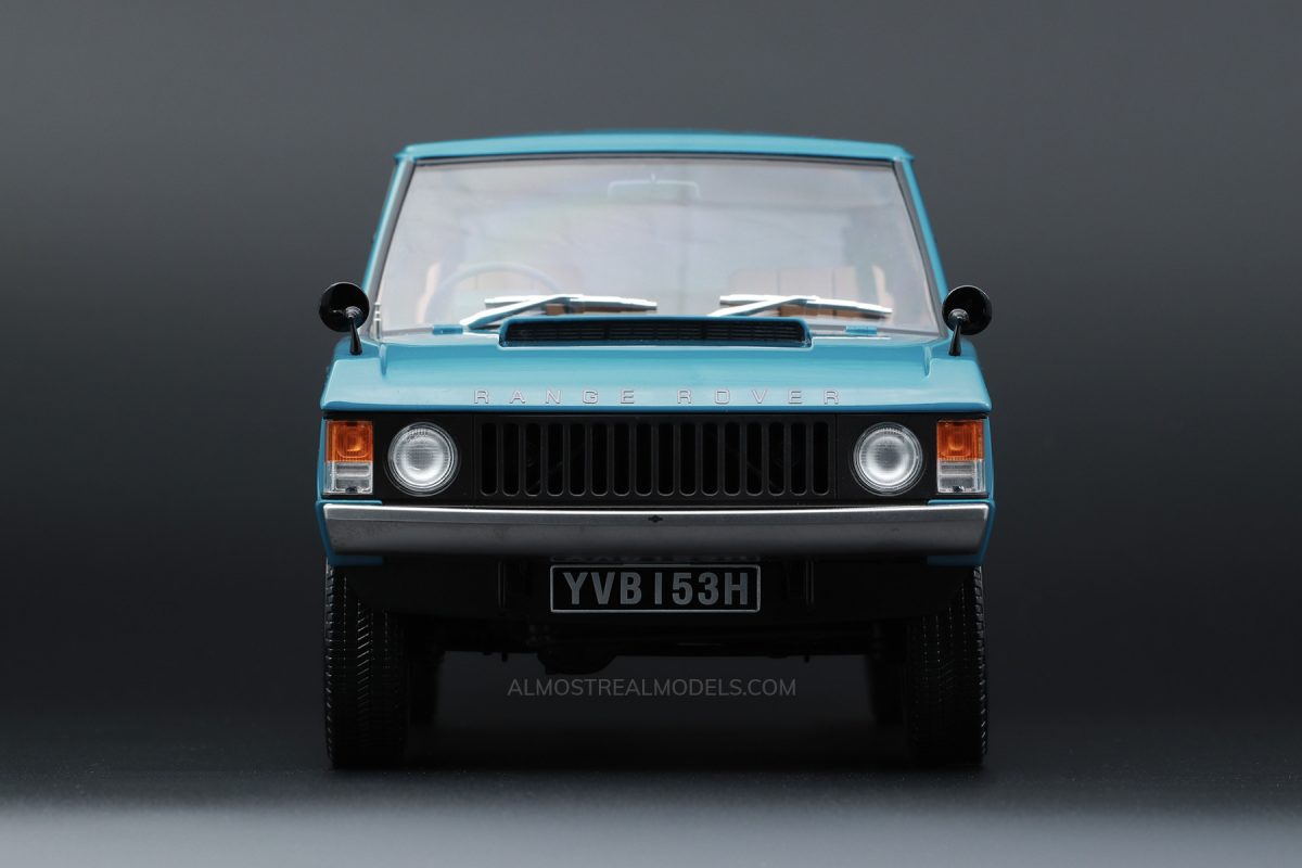 range-rover-tuscan-1970-blue-7
