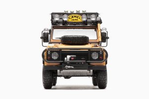 Land Rover Defender 90 "Camel Trophy" Borneo 1985 1:18 by Almost Real