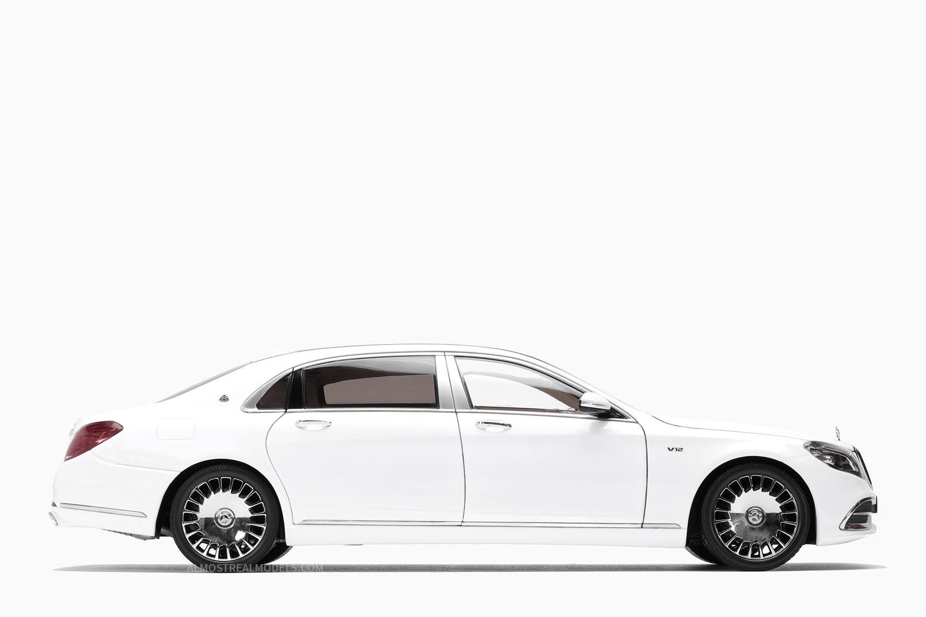 Almost Real Mercedes - Maybach S-Class 2019 Diamond White 1
