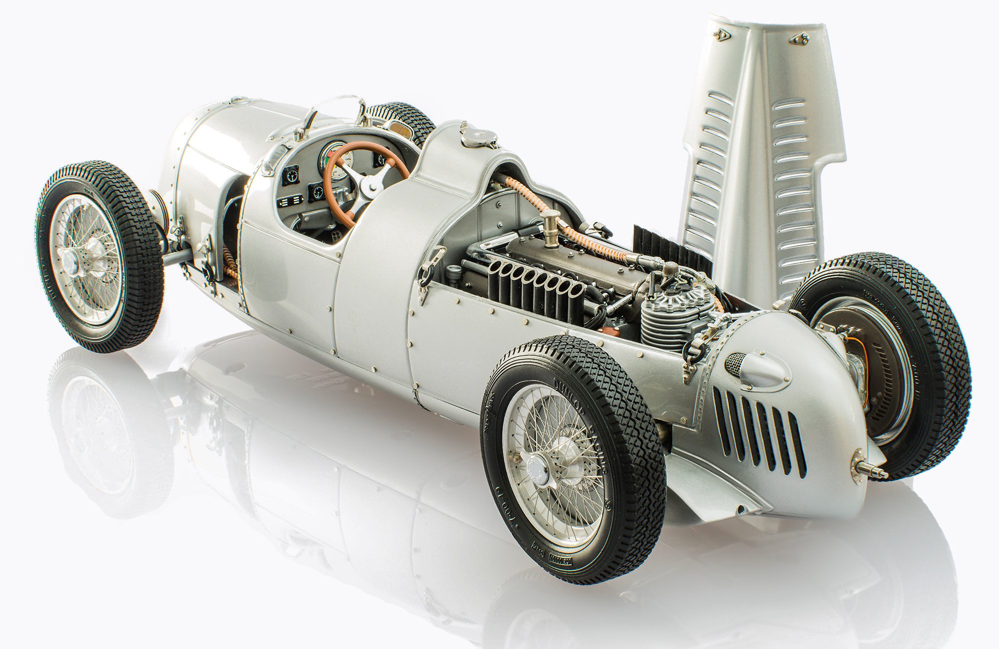 Auto Union Type C 1936/37 CMC 1:18