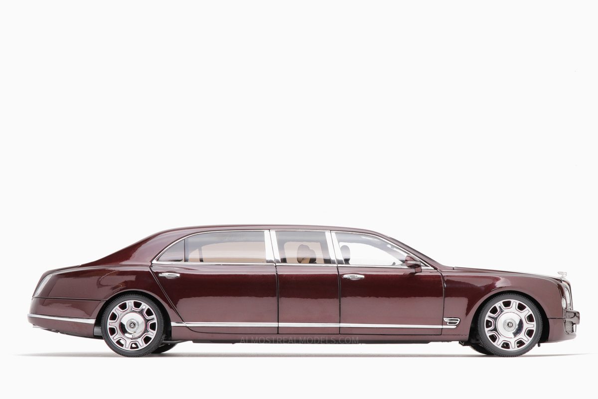 Bentley Mulsanne Grand Limousine Burgundy 1:18 by Almost Real
