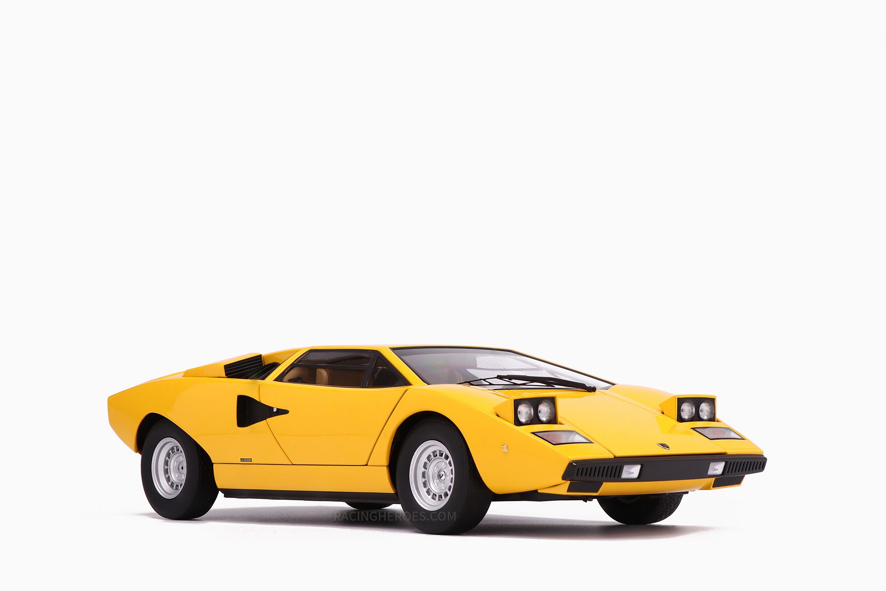 Lamborghini Countach Model 1:18