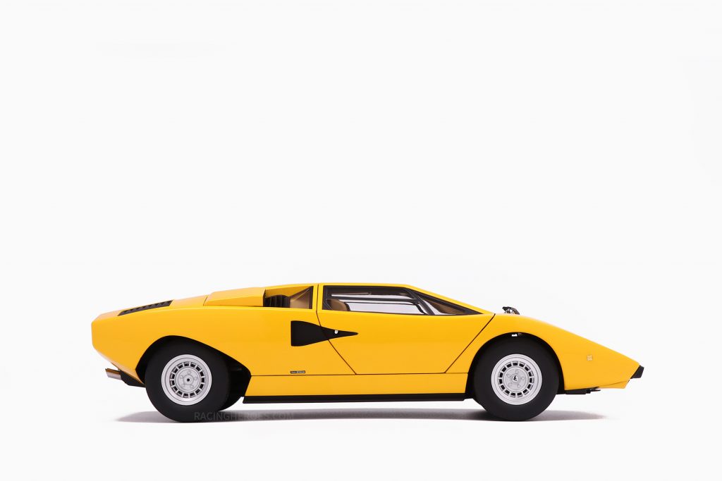 Lamborghini Countach yellow Autoart 1:18