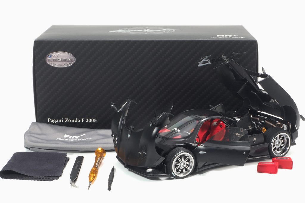 Pagani Zonda F 2005  Matt Black "Limited Edition 500" 1:18 by Almost Real