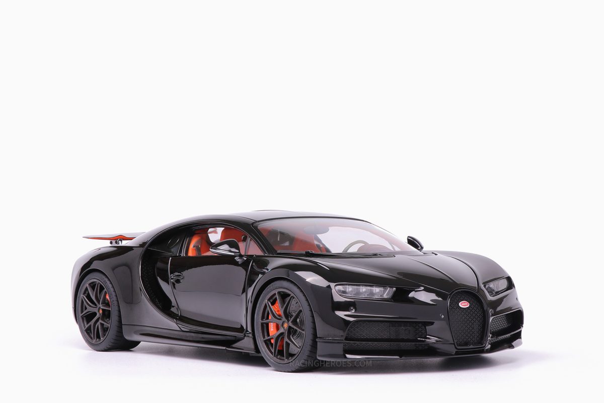 Bugatti Chiron Sport 2019 Nocturne Black 1:18 by AutoArt