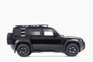 Land Rover Defender 110 2020 Black 1:18 by Almost Real