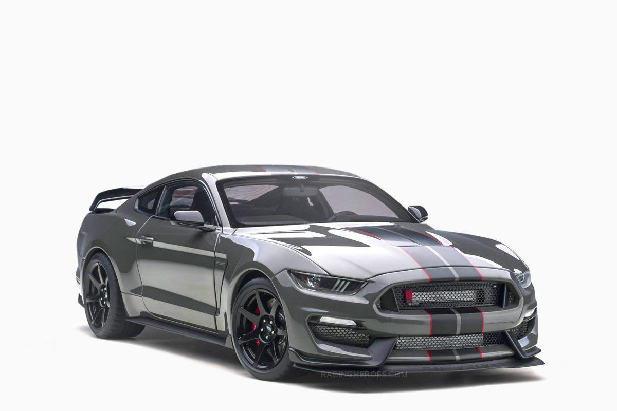 Ford Shelby GT-350R, Lead Foot Grey with Black Stripes 1:18 by AutoArt