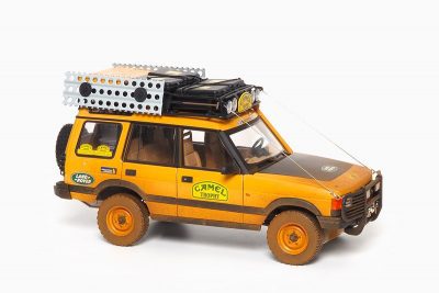 Land Rover Discovery Series I "Camel Trophy" Kalimantan 1996 Dirty 1:18 by Almost Real