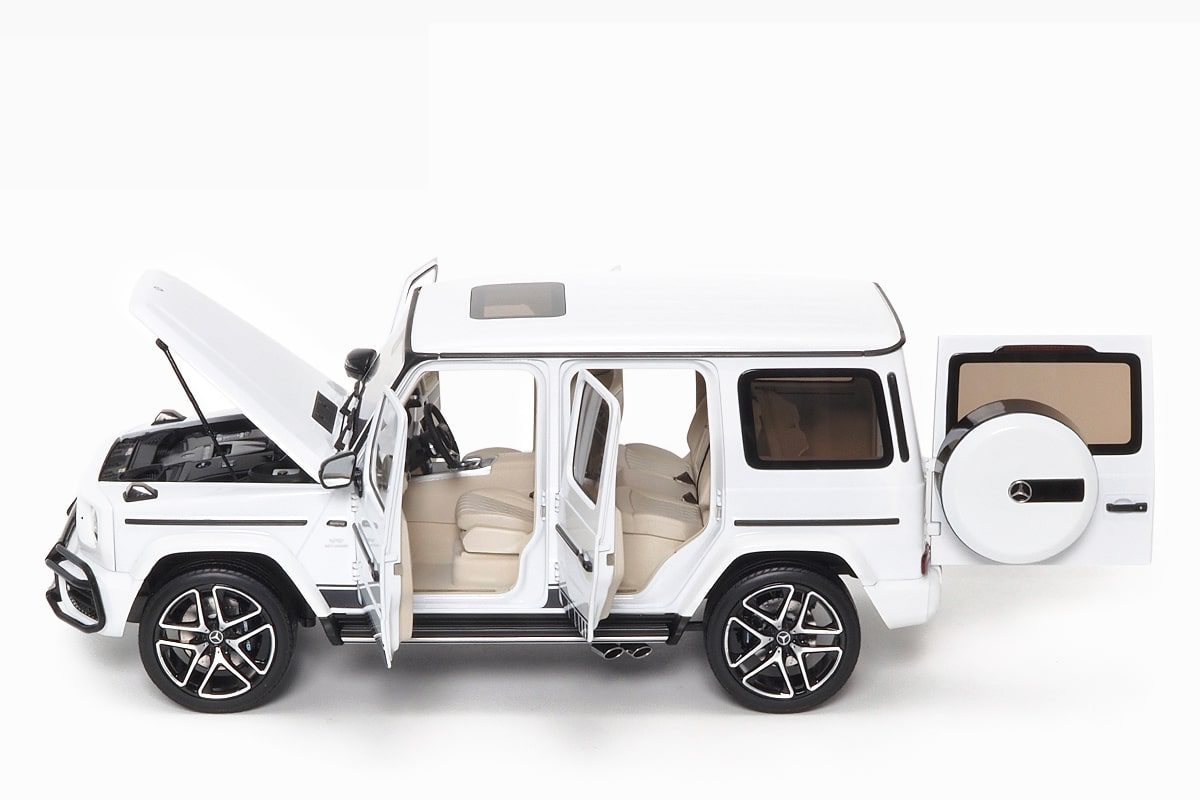 mercedes-amg-g-63-white-almost-real-3