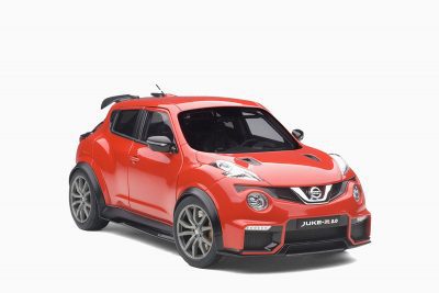 Nissan Juke R 2.0, Red 1:18 by AutoArt