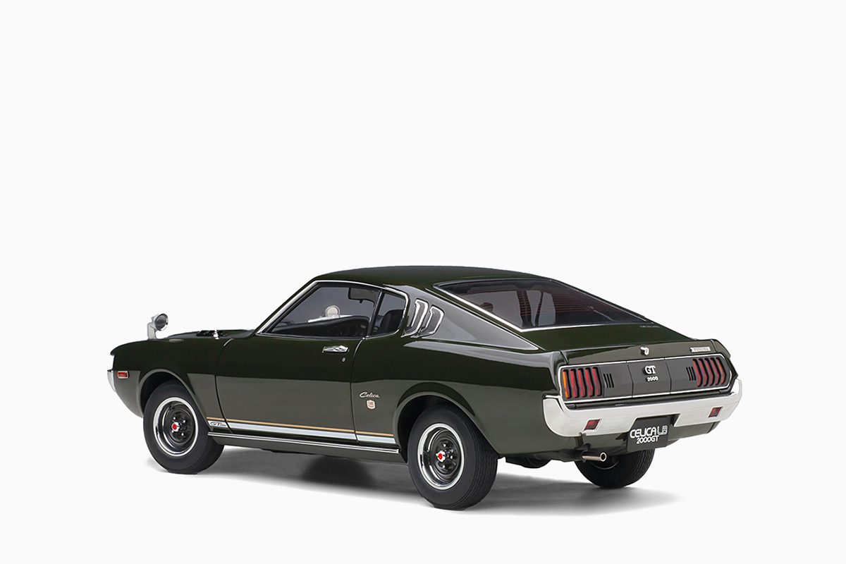 Toyota Celica Liftback 2000GT (RA25) 1973, Moss Green 1:18 by AutoArt