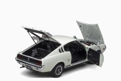 Toyota Celica Liftback 2000GT (RA25) 1973, White 1:18 by AutoArt