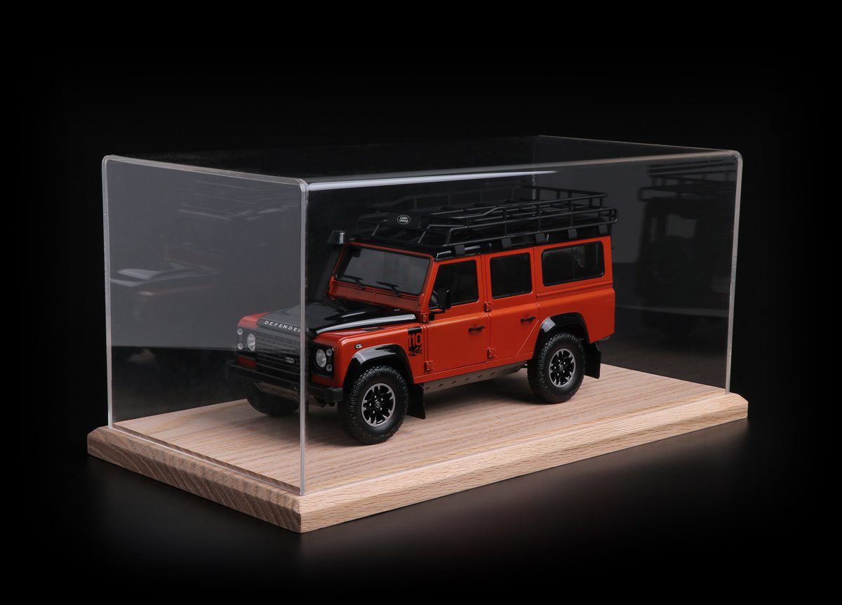 Display case for Land Rover