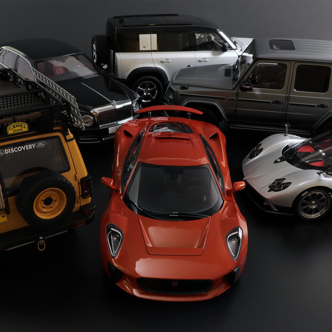 Different types of diecast models for sale