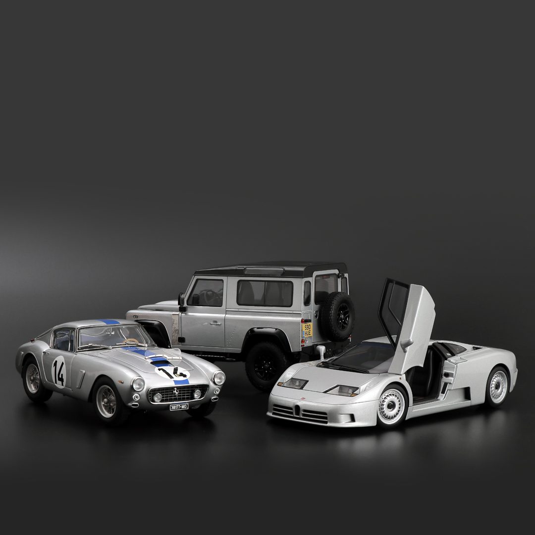 Difference in 1/18 models