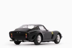 Ferrari 250 GTO 1962 Black 1:18 by CMC
