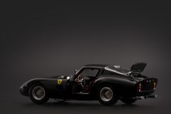 Ferrari 250 GTO 1962 Black 1:18 by CMC