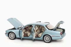 Jaguar XJ6 (X350) Seafrost Blue 1:18 by Almost Real