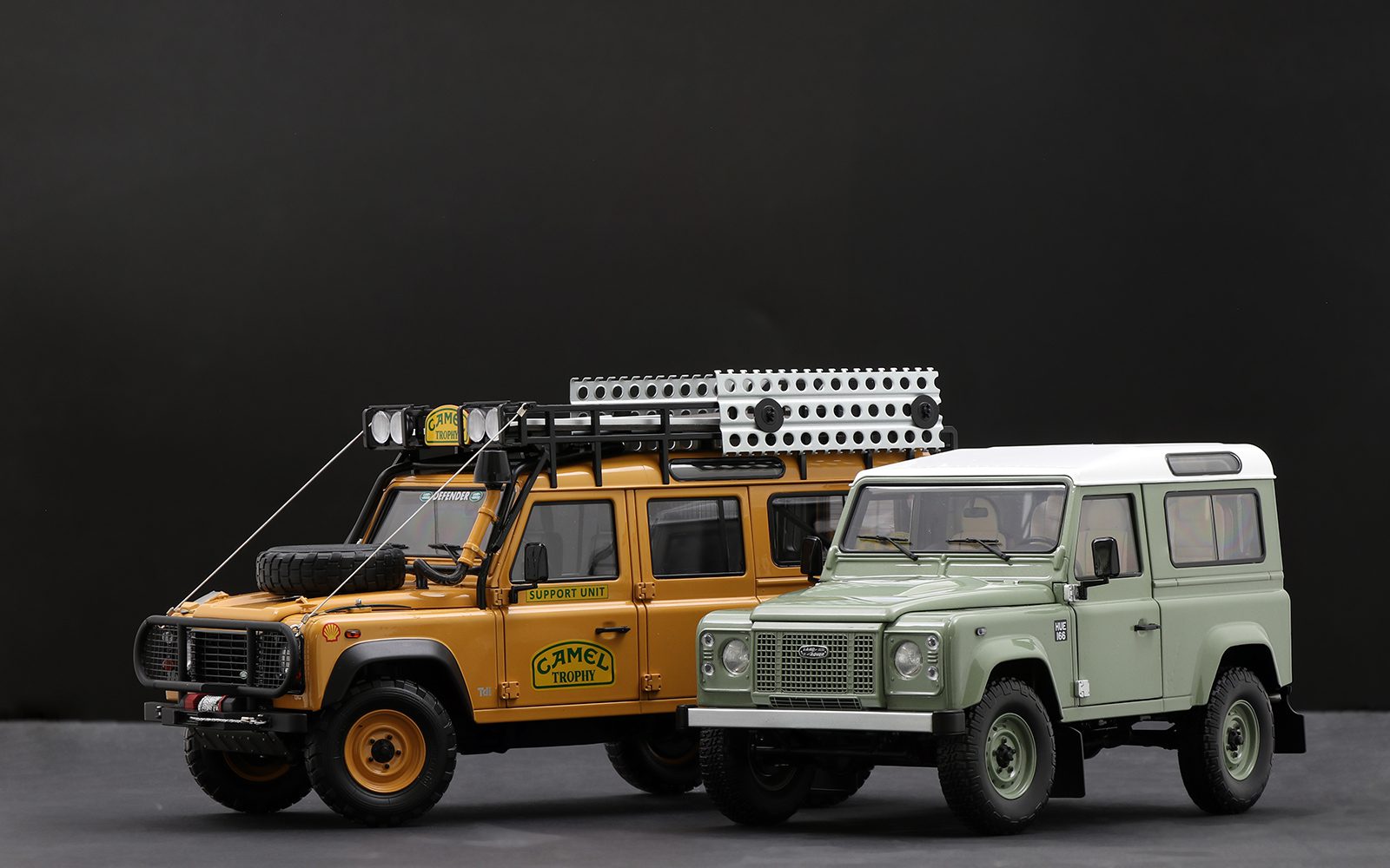 Land Rover collectibles
