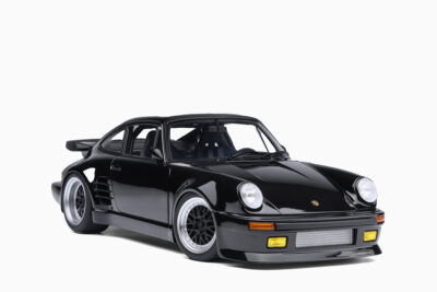 Porsche 911 (930) Turbo Wangan Midnight “Blackbird”, Comic #1 Version 1:18 by AUTOart