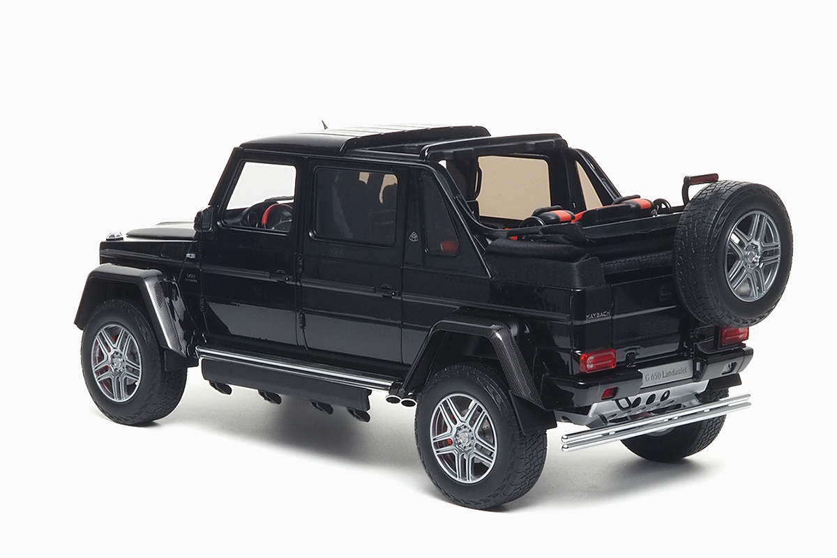 Almost Real_Mercedes-Maybach G 650 Landaulet