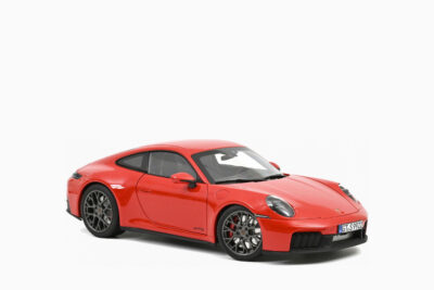 Porsche 911 Carrera 4 GTS 2024, Guards Red 1:18 by Norev