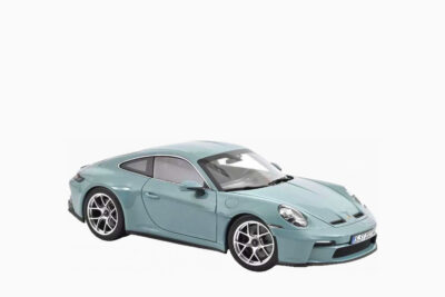 Porsche 911 S/T 2023, Meissen Blue 1:18 by Norev
