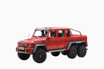 Mercedes G63 AMG 6X6, Red 1:18 by AUTOart