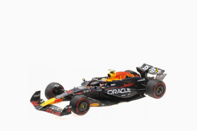 Red Bull Racing RB20 #11 Sergio Perez "Oracle" 2nd Place F1 Formula One "Bahrain GP" (2024) with Driver, Limited Edition to 180 pieces Worldwide 1:18 by Minichamps
