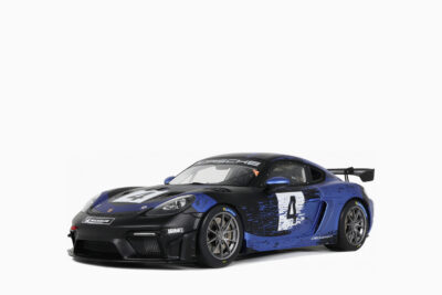 Porsche Cayman 718 GT4 RS Clubsport #4 2021, Black with Blue Graphics, Limited Edition to 999 pieces Worldwide 1:18 by Otto Mobile