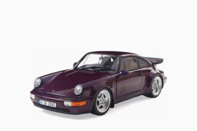 Porsche 911 (964) Turbo 1990, Violet Blue Metallic 1:18 by Solido