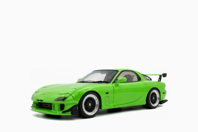 Mazda RX7 Type RS (FD3RS) RHD (Right Hand Drive) Neon 1999, Green 1:18 by Solido