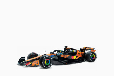 McLaren MCL39 #81 Oscar Piastri "OKX" Winner Formula One F1 "Chinese GP" (2025) "Competition" Series 1:18 by Solido