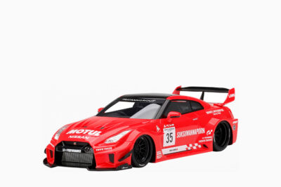Nissan 35GT-RR Ver. 1 LB-Silhouette WORKS GT RHD (Right Hand Drive) #35 Infinite Motorsport 1:18 by Top Speed