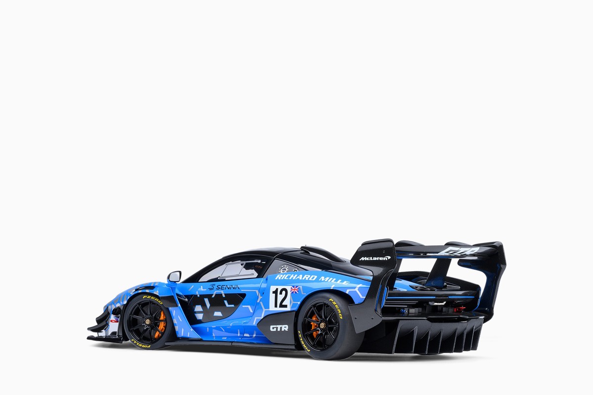 AUTOart 1/18 McLaren Senna GTR Presentation Car #12, rear three-quarter view