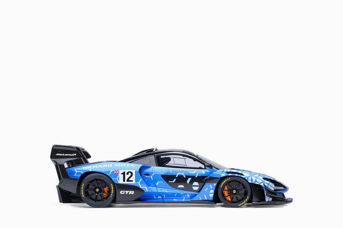AUTOart 1/18 McLaren Senna GTR Presentation Car #12, side profile view