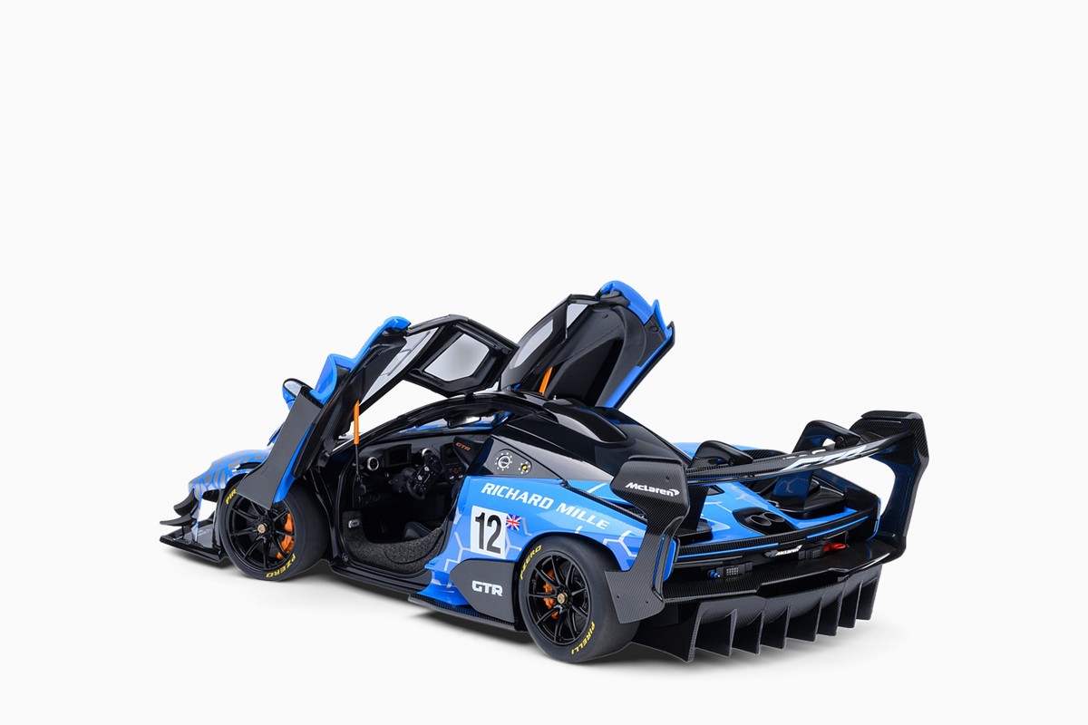 AUTOart 1/18 McLaren Senna GTR Presentation Car #12, three-quarter view with doors and lids open