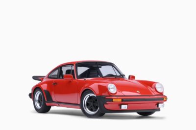 AUTOart 1/18 Porsche 911 (930) Turbo 3.0 in Guards Red, front three-quarter view